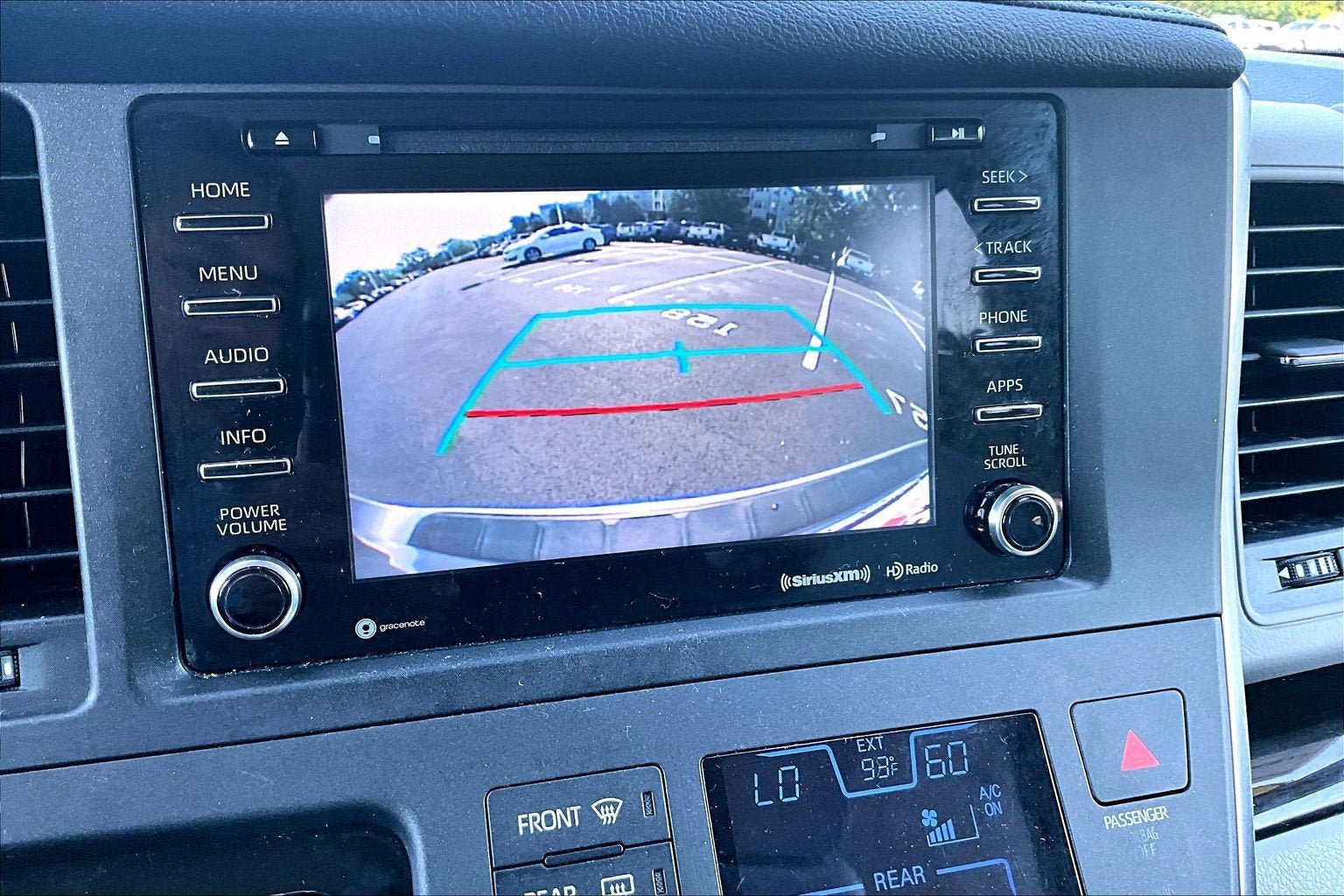 Used 2018 Toyota Sienna XLE w/ Protection Package AWD/4WD image 20