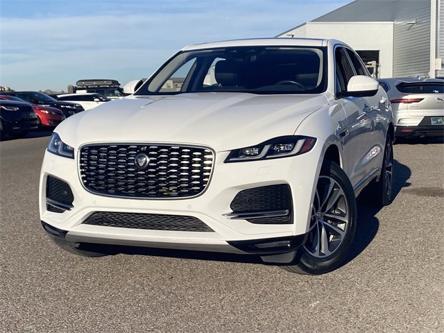Used 2021 Jaguar F-PACE image 3