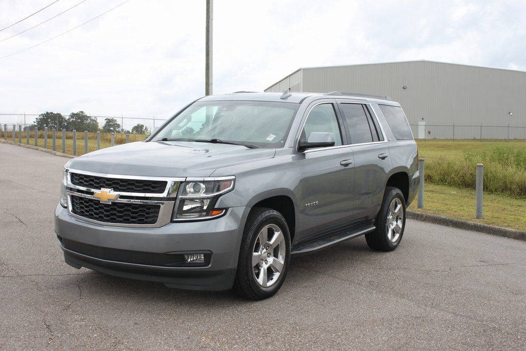 Used 2018 Chevrolet Tahoe LT image 2
