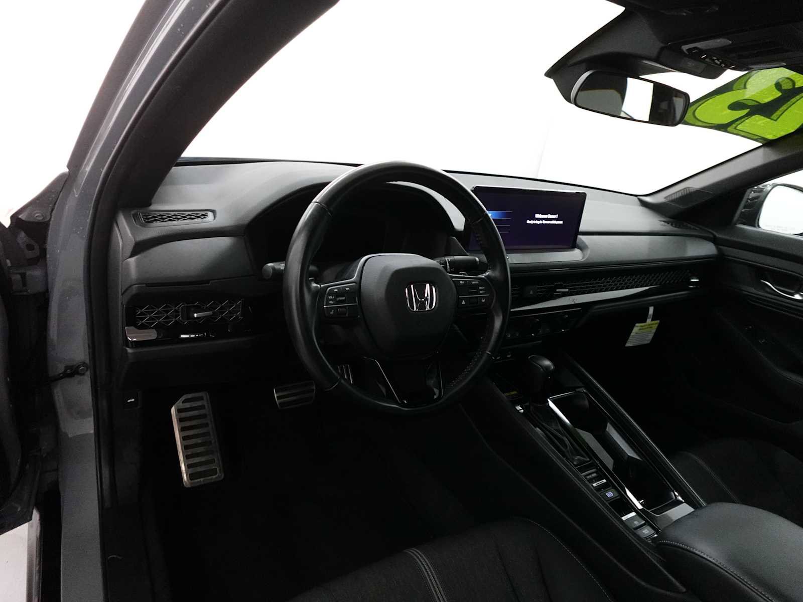 Used 2023 Honda Accord Sport image 15