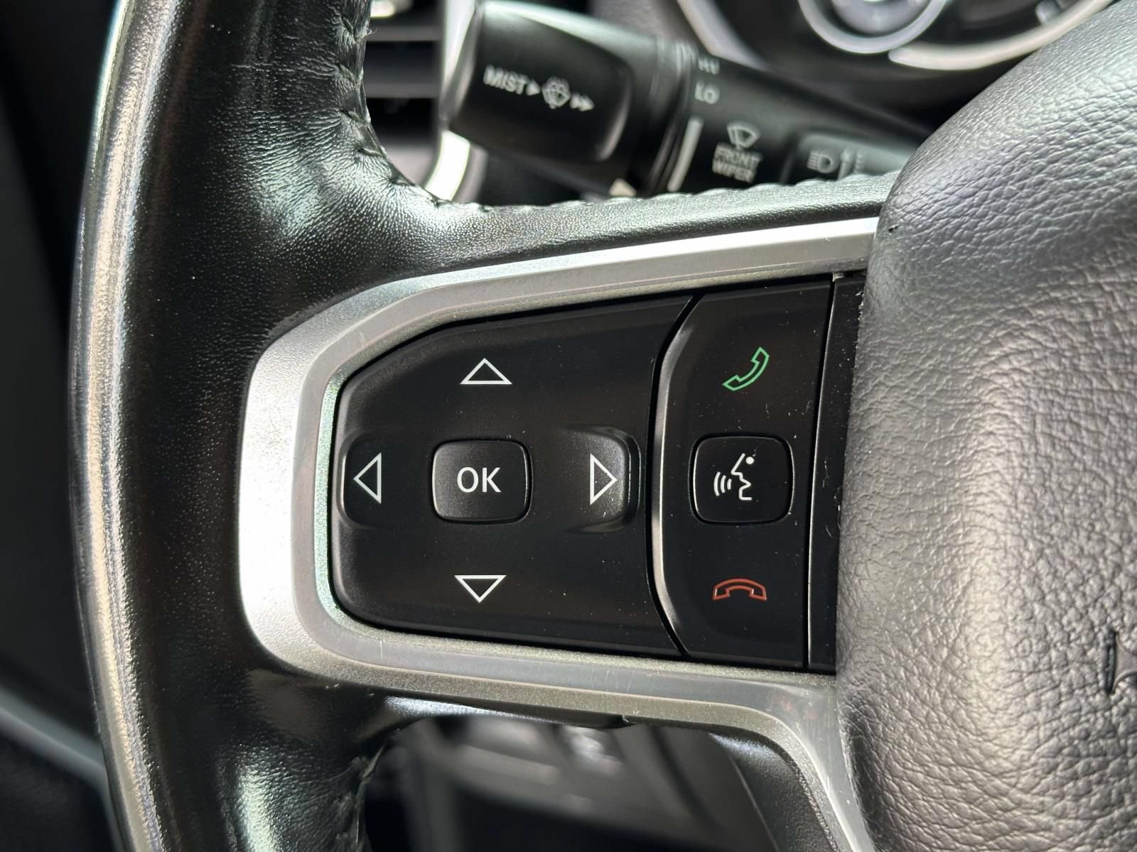 Used 2019 RAM 1500 Laramie AWD/4WD image 18