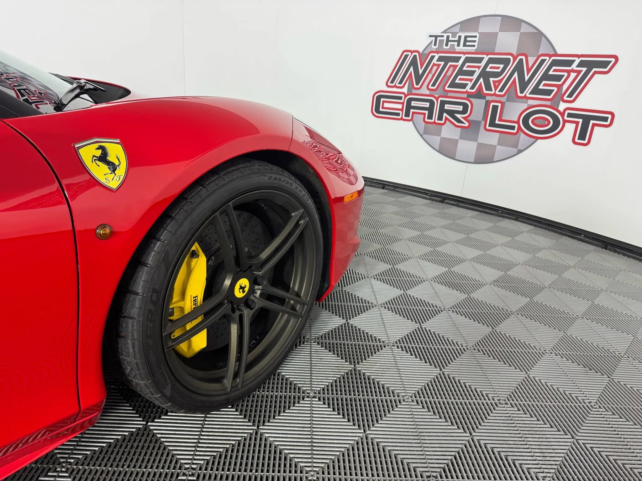 Used 2013 Ferrari 458 Italia Coupe image 31