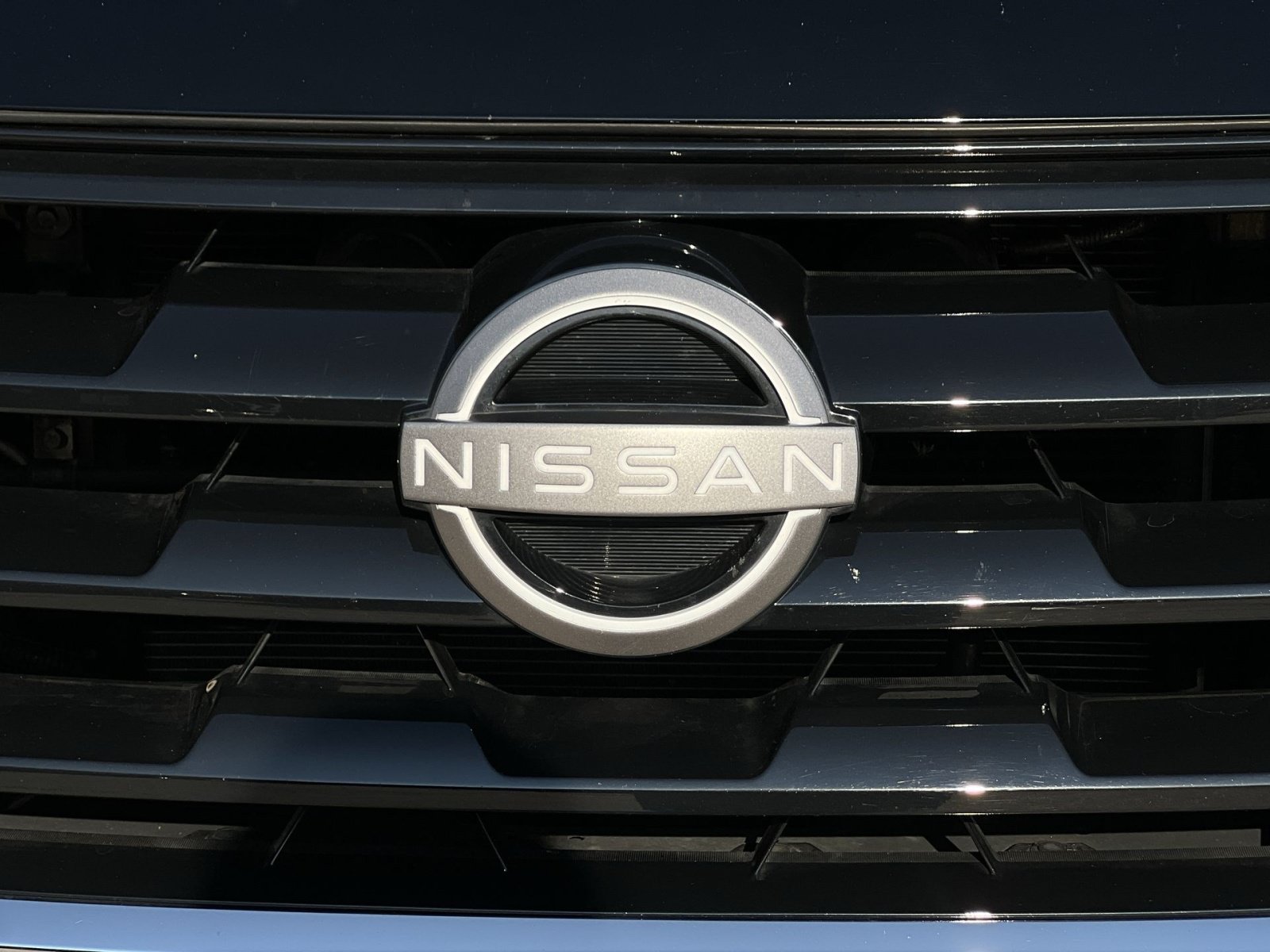 Used 2023 Nissan Armada S AWD/4WD image 12