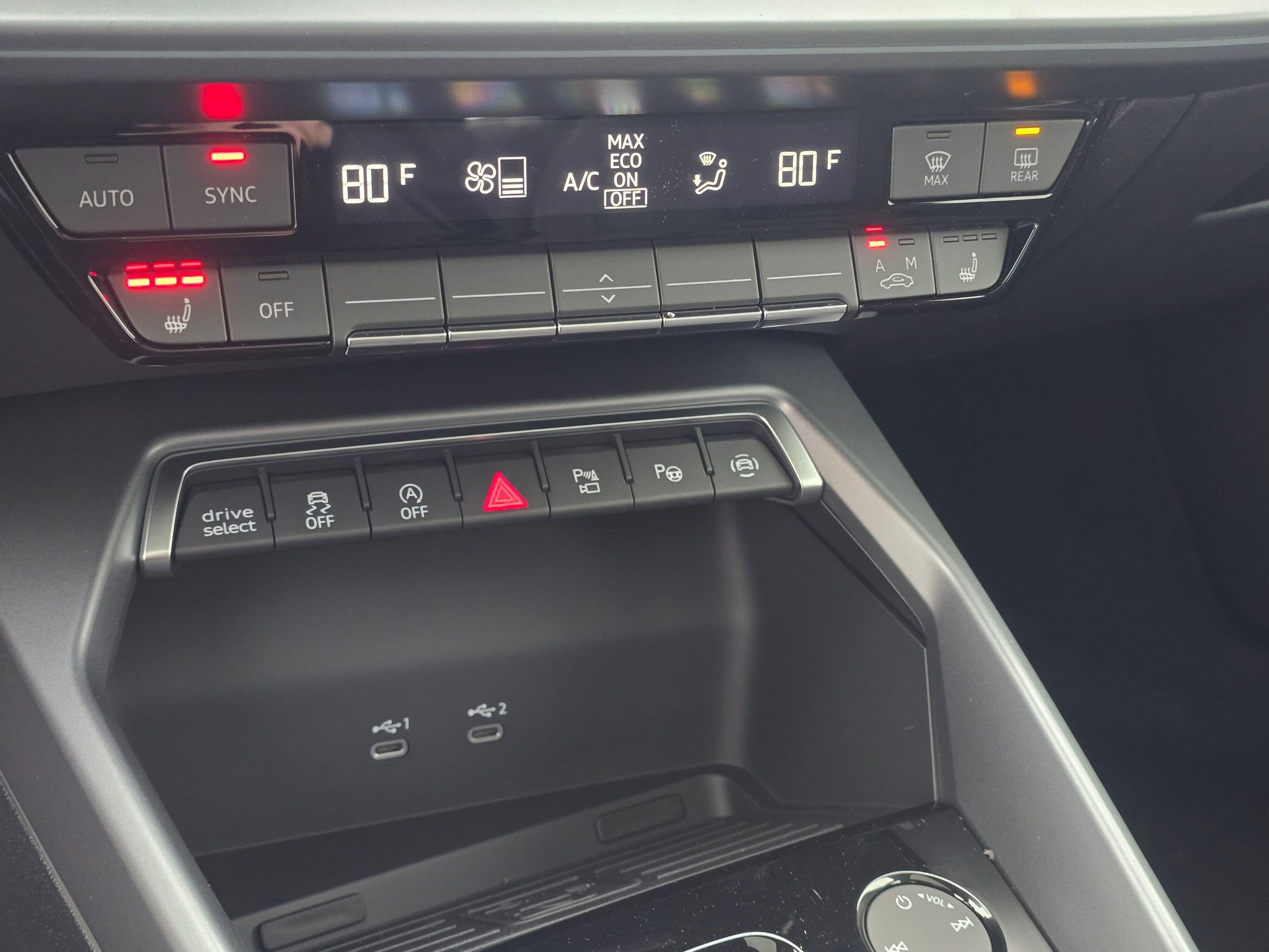 Used 2023 Audi Q4 e-tron Premium Plus RWD image 15