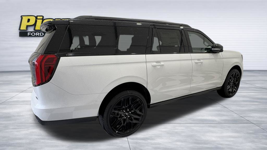New 2026 Ford Expedition Max Platinum w/ Stealth Performance Package AWD/4WD image 9