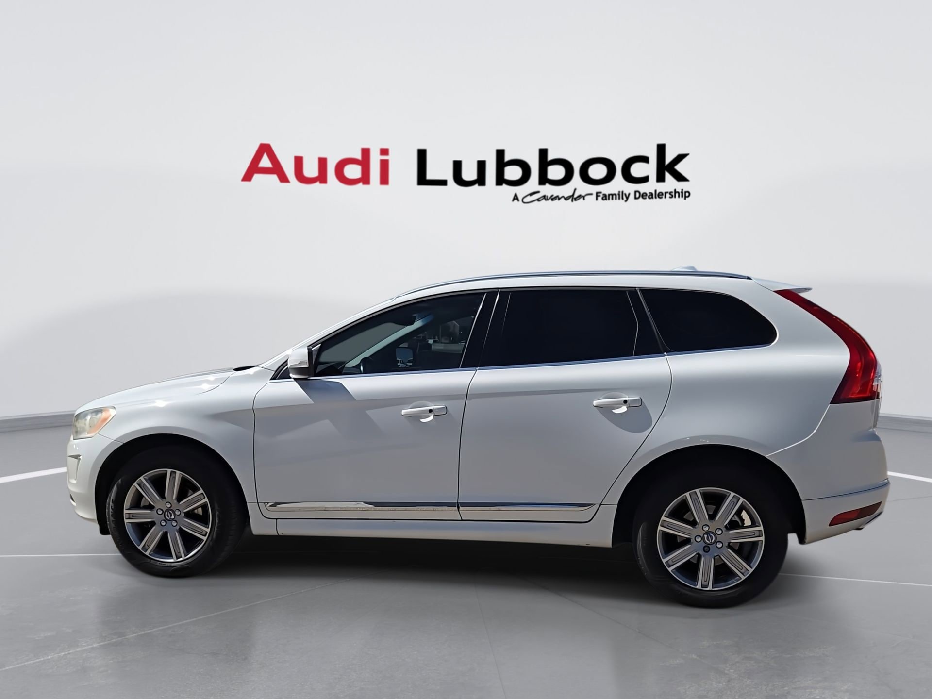 Used 2016 Volvo XC60 T5 Premier image 6