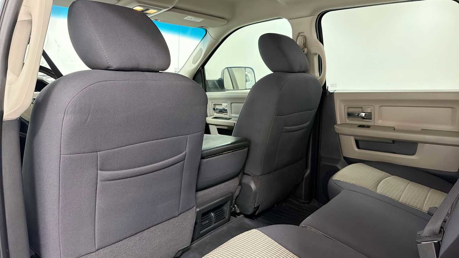Used 2011 RAM 2500 Big Horn AWD/4WD image 23