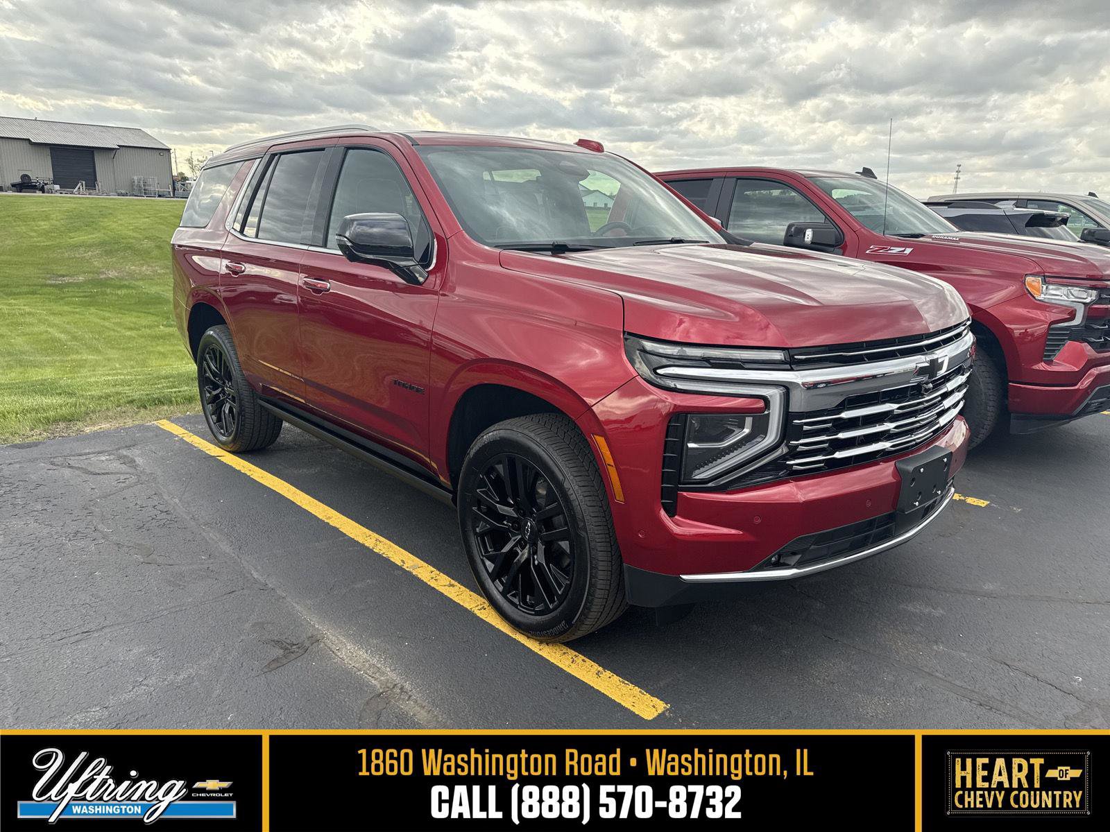 Used 2025 Chevrolet Tahoe Premier AWD/4WD image 1