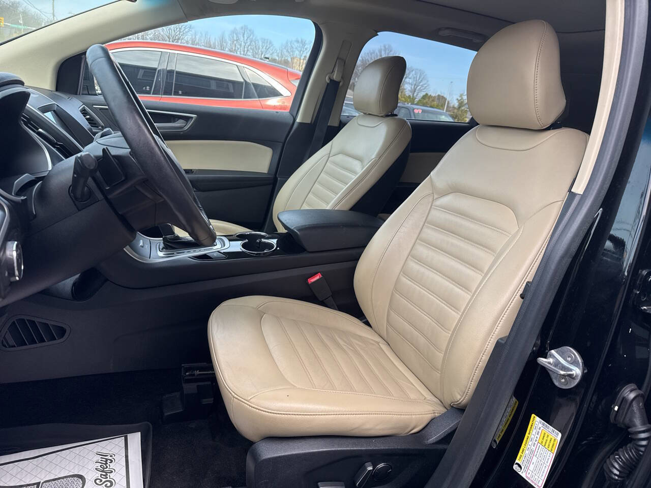 Used 2017 Ford Edge SEL w/ Equipment Group 201A AWD/4WD image 10