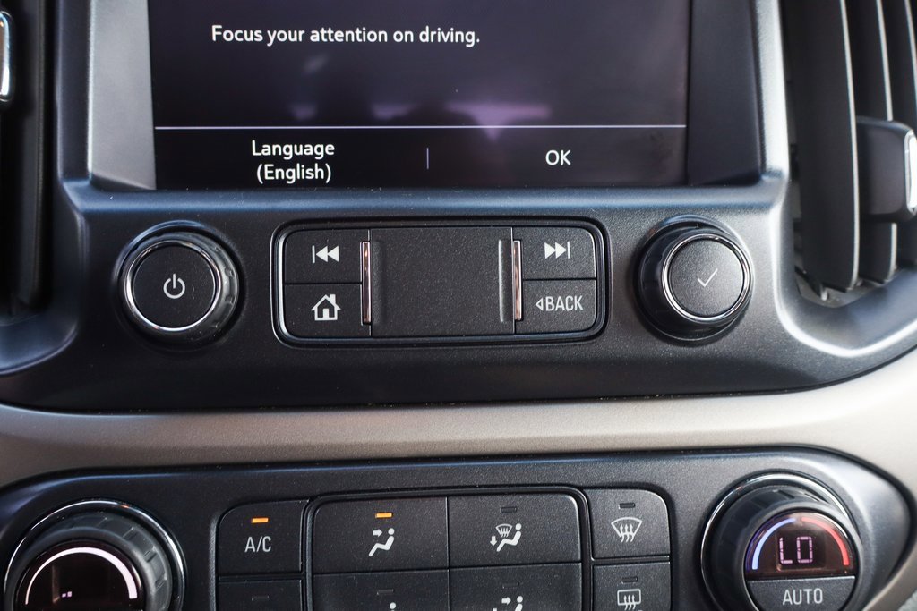 Used 2019 Chevrolet Colorado Z71 image 35