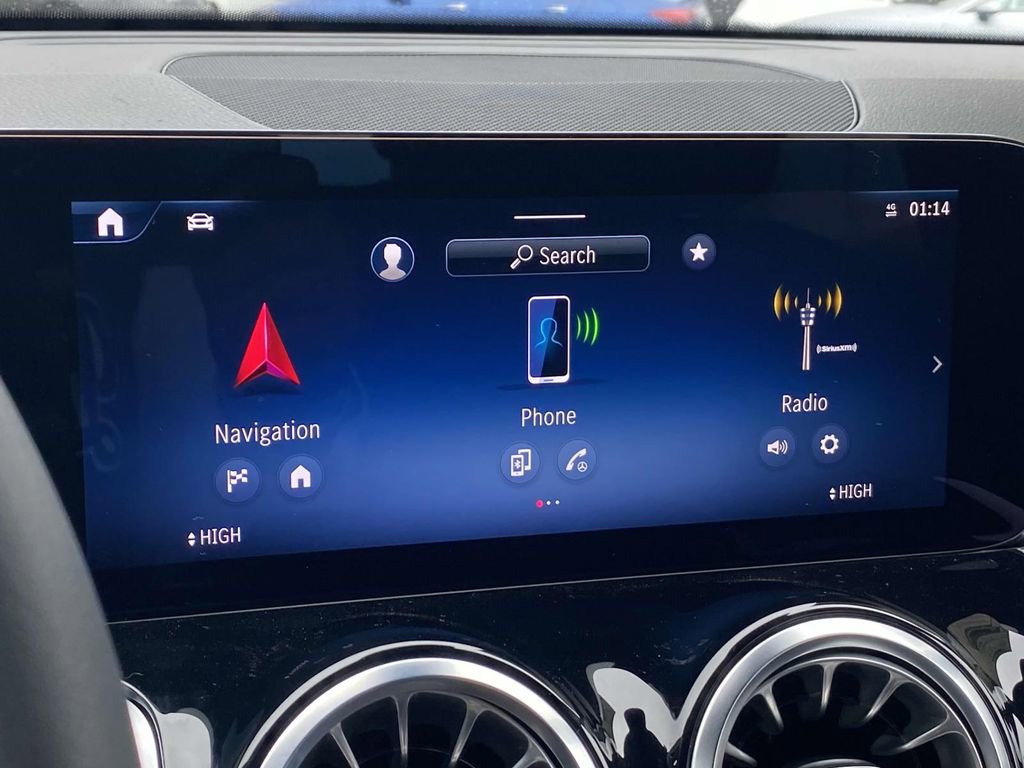 Certified 2025 Mercedes-Benz GLB 250 image 27