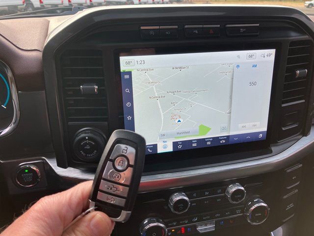 Used 2023 Ford F150 Lariat w/ Equipment Group 502A High image 8