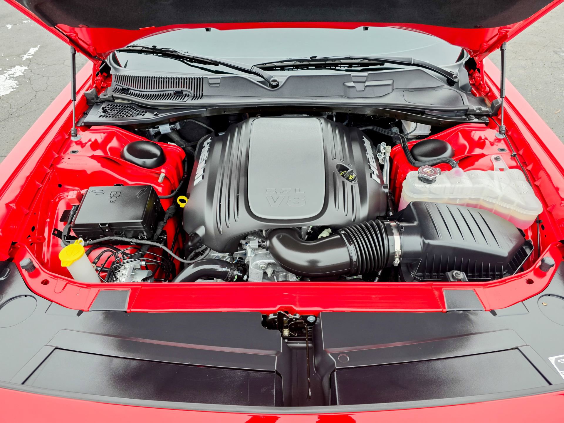 Used 2023 Dodge Challenger R/T w/ Plus Package image 55