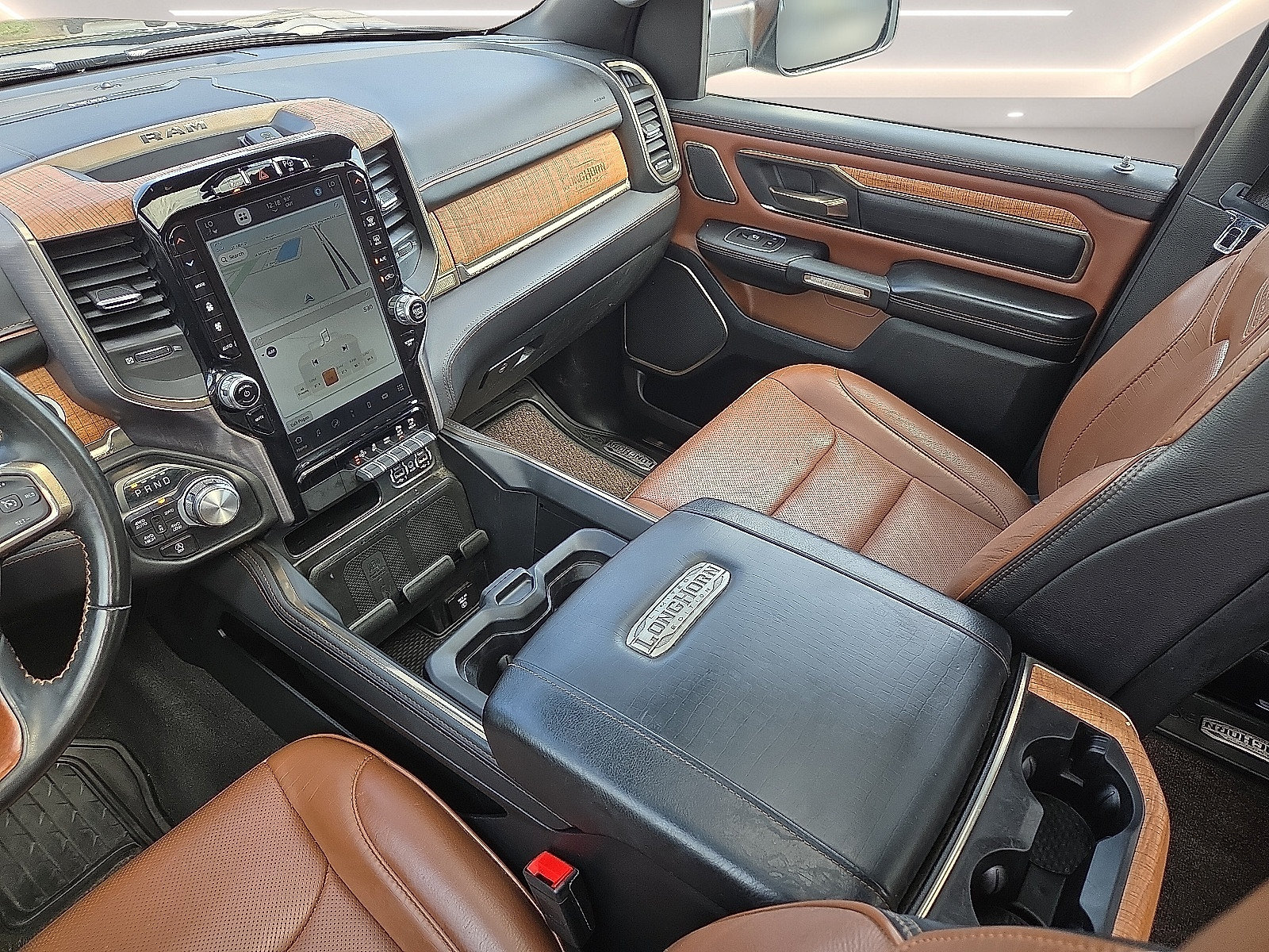 Used 2022 RAM 1500 Limited AWD/4WD image 19