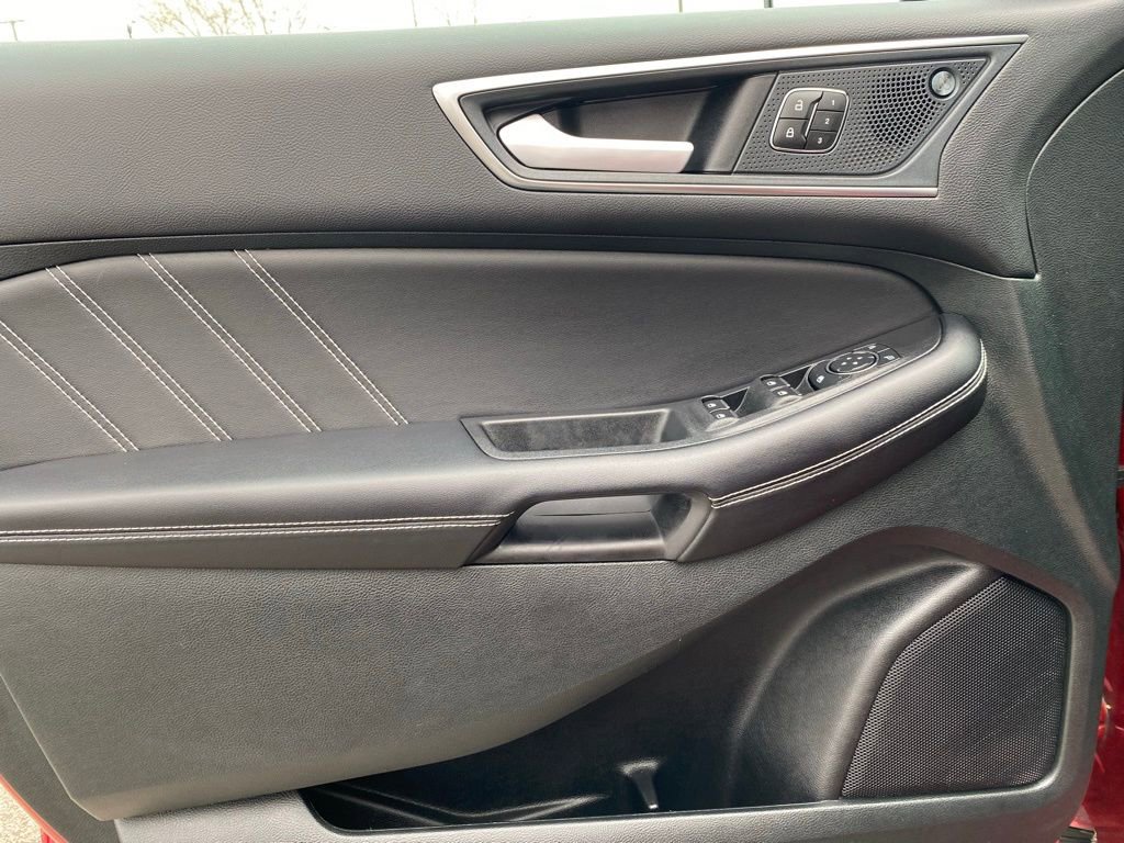 Used 2024 Ford Edge ST w/ Equipment Group 401A AWD/4WD image 26