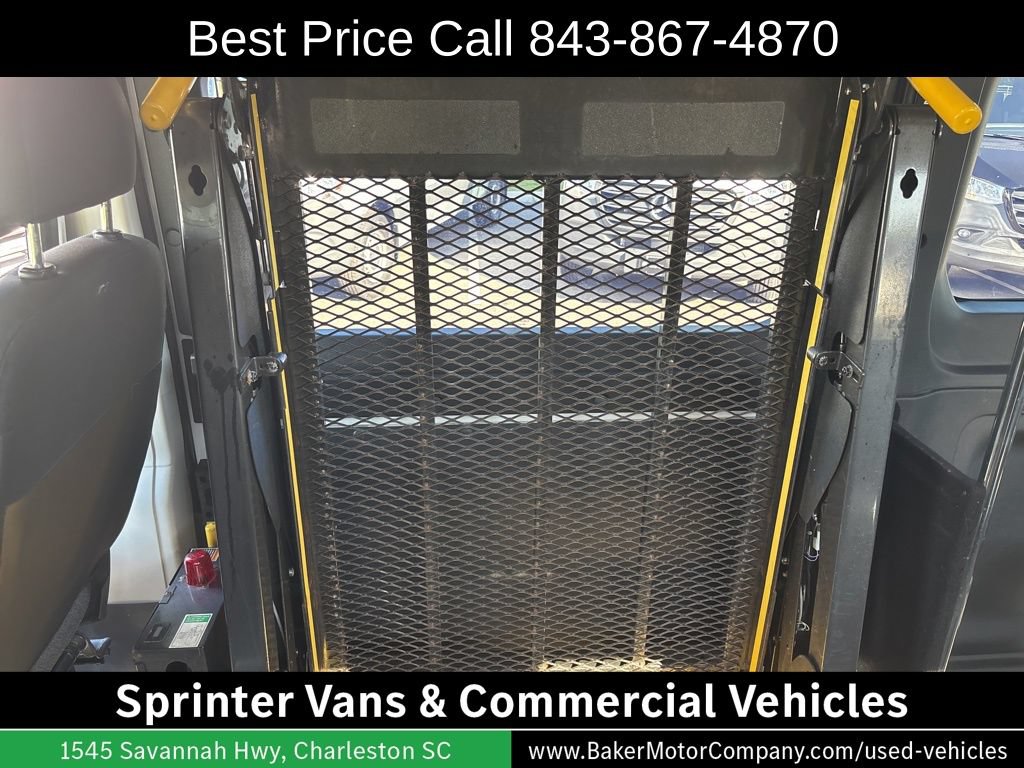 Used 2019 RAM ProMaster 3500 w/ Premium Appearance Group FWD image 34
