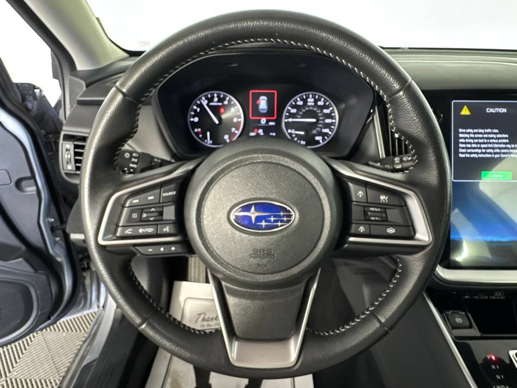 Used 2025 Subaru Outback Premium AWD/4WD image 17
