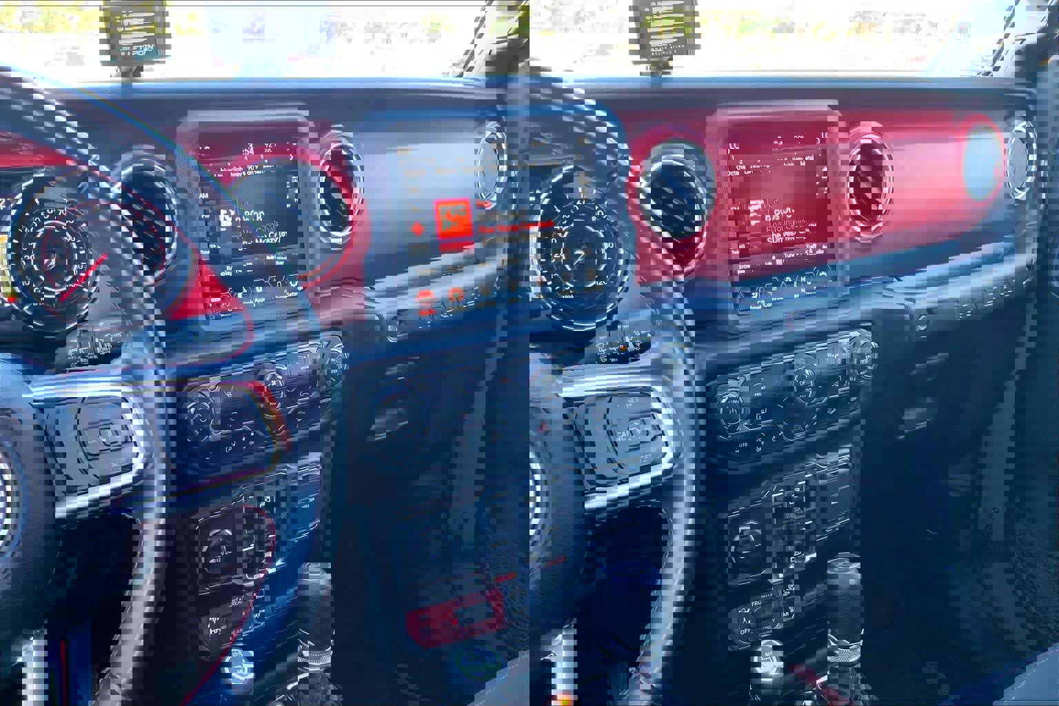 Used 2021 Jeep Wrangler Unlimited Rubicon AWD/4WD image 7