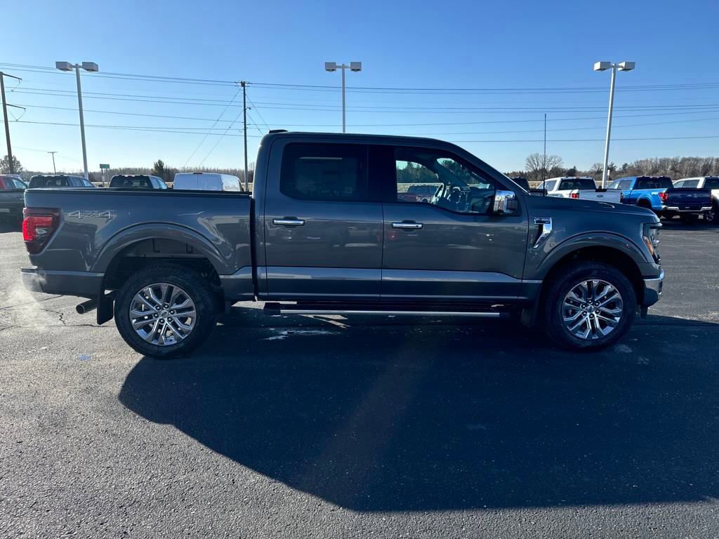 New 2025 Ford F150 XLT w/ Equipment Group 302A MID image 6