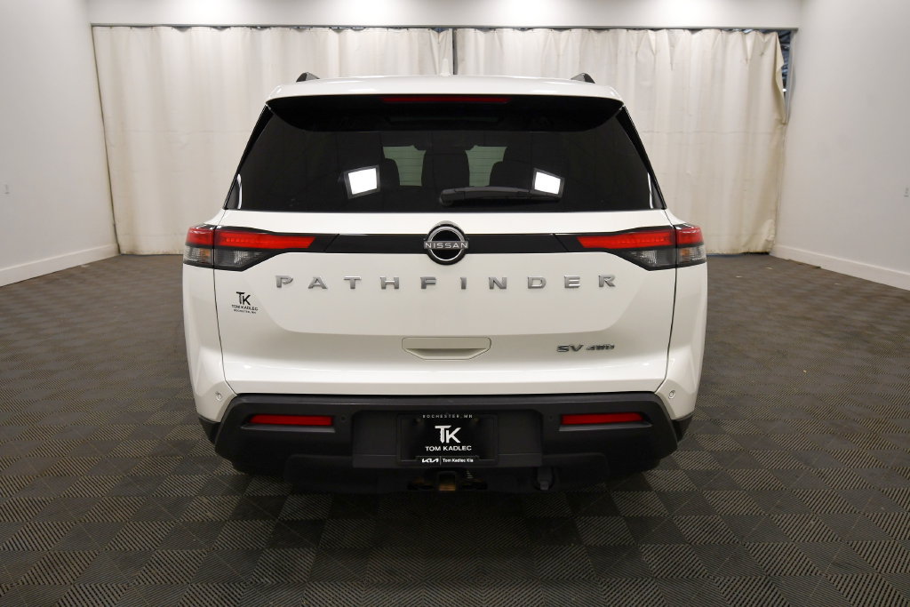 Used 2022 Nissan Pathfinder SV w/ SV Premium Package AWD/4WD image 6