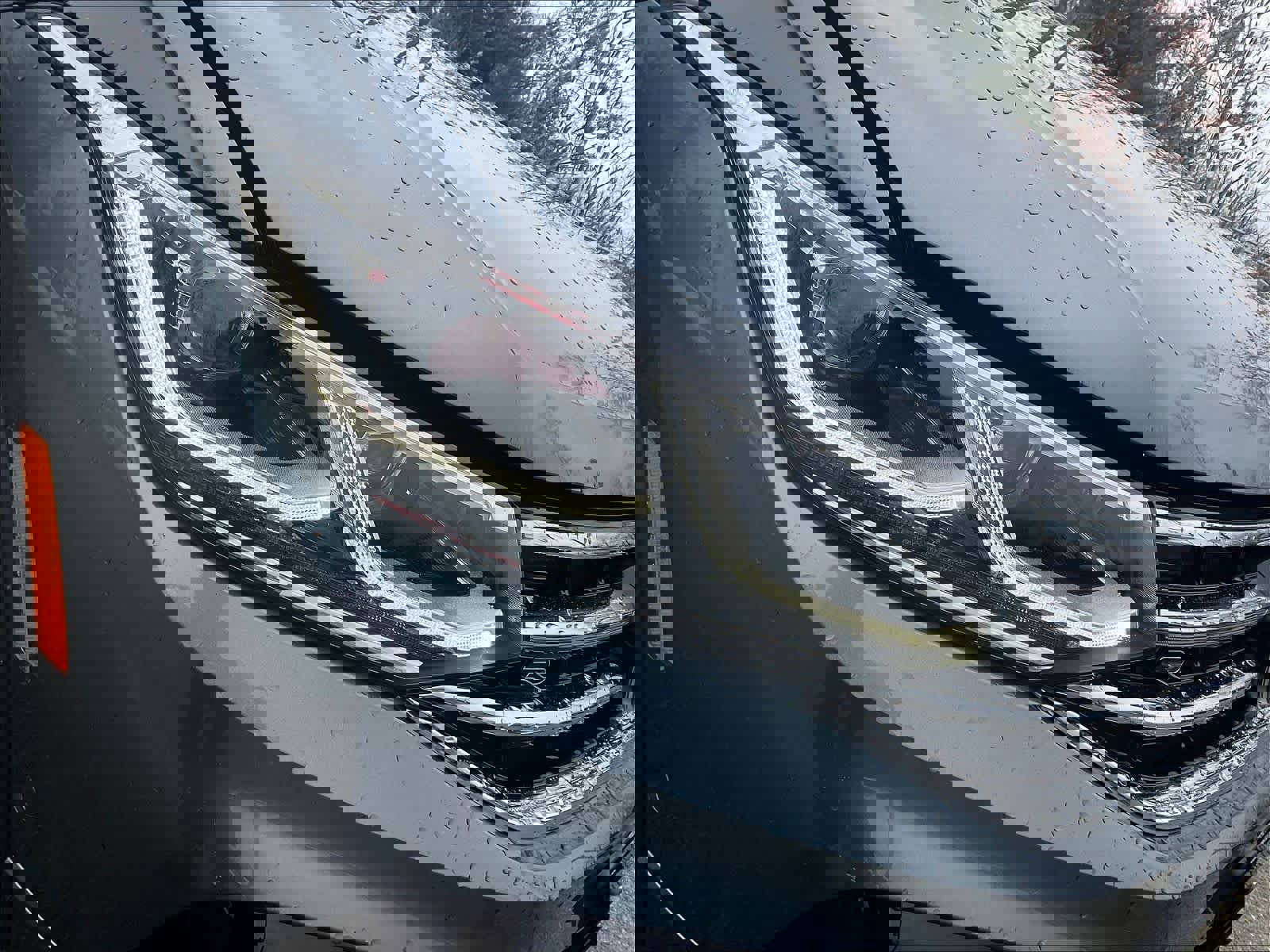 Used 2023 Volkswagen Tiguan SEL R-Line image 31