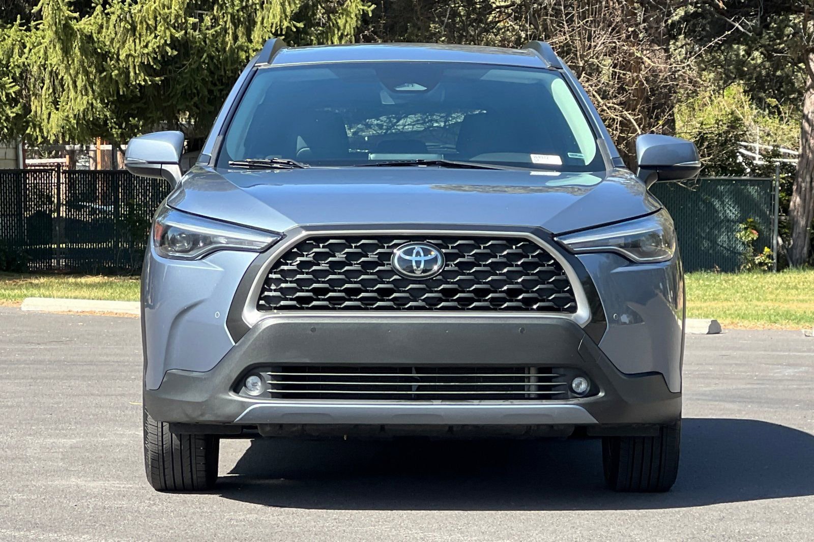 Used 2024 Toyota Corolla Cross XLE image 9