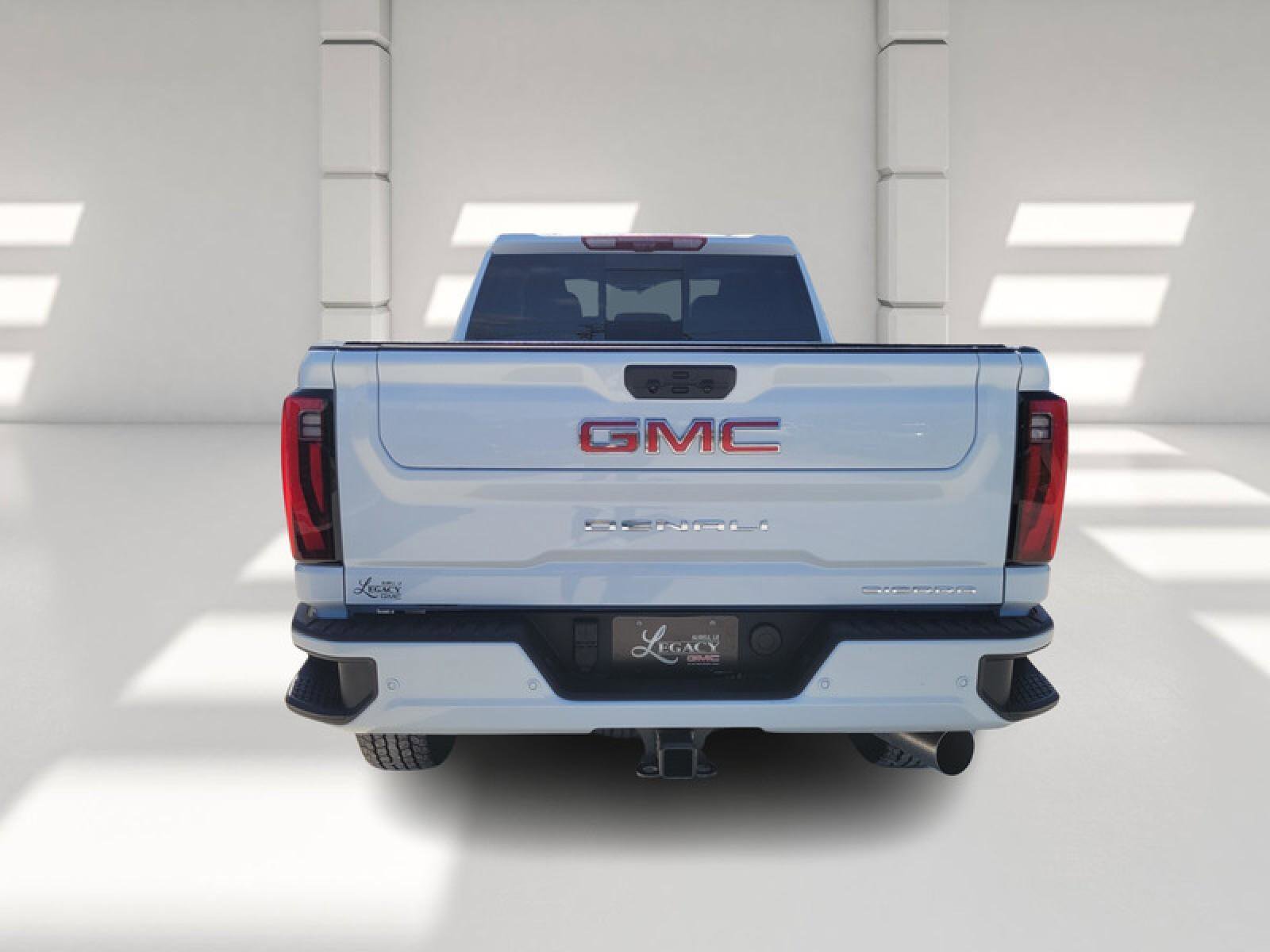 New 2026 GMC Sierra 2500 Denali w/ Denali Reserve Package AWD/4WD image 6