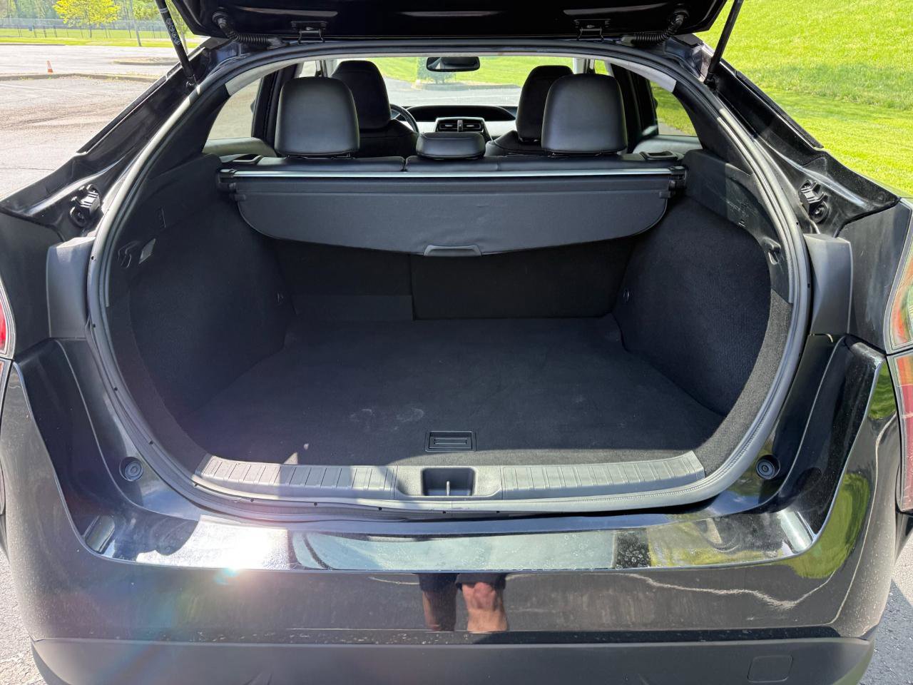 Used 2017 Toyota Prius Four Touring FWD image 15