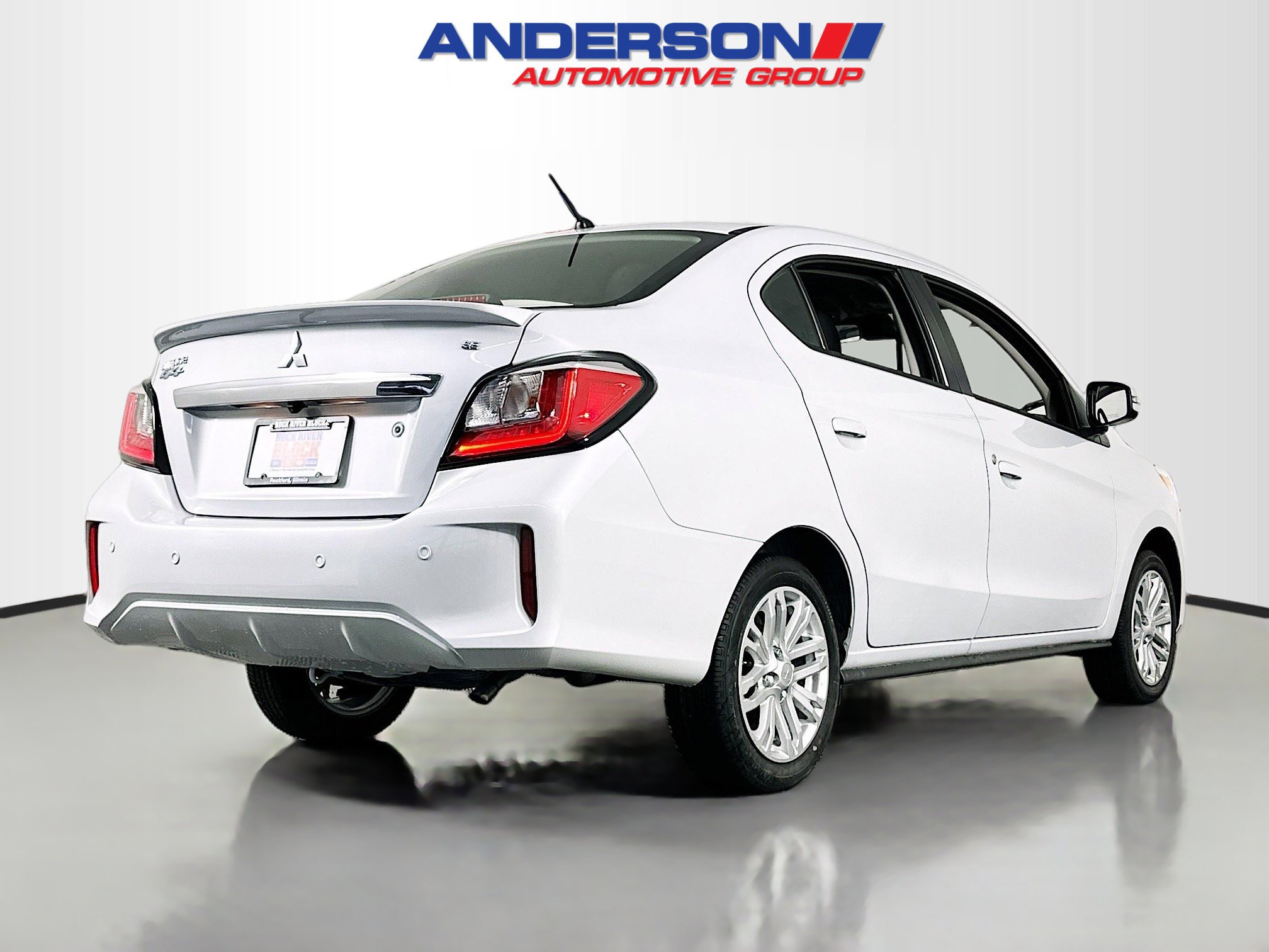 New 2024 Mitsubishi Mirage G4 SE image 2