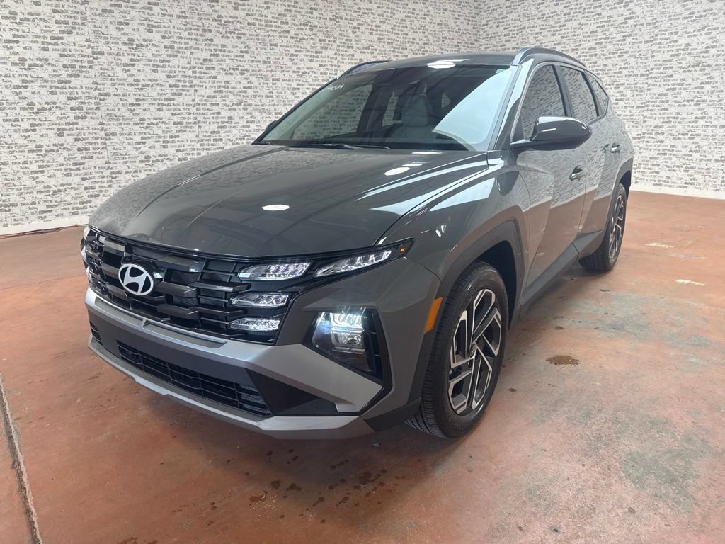 Certified 2026 Hyundai Tucson SEL Plus FWD image 3