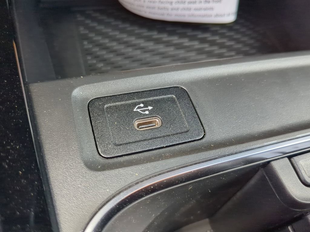 New 2024 Mercedes-Benz GLB 35 AMG 4MATIC image 10