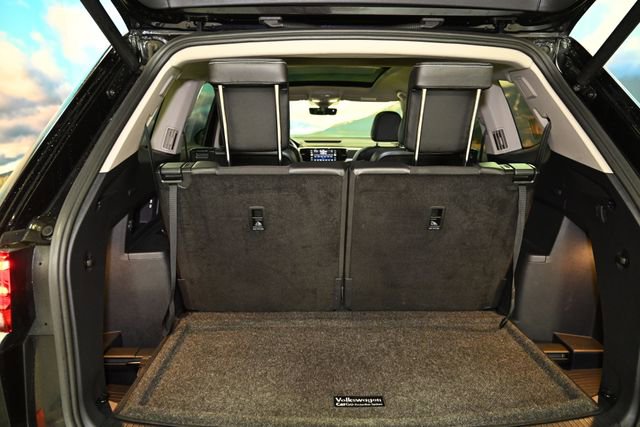 Used 2022 Volkswagen Atlas SEL Premium image 64