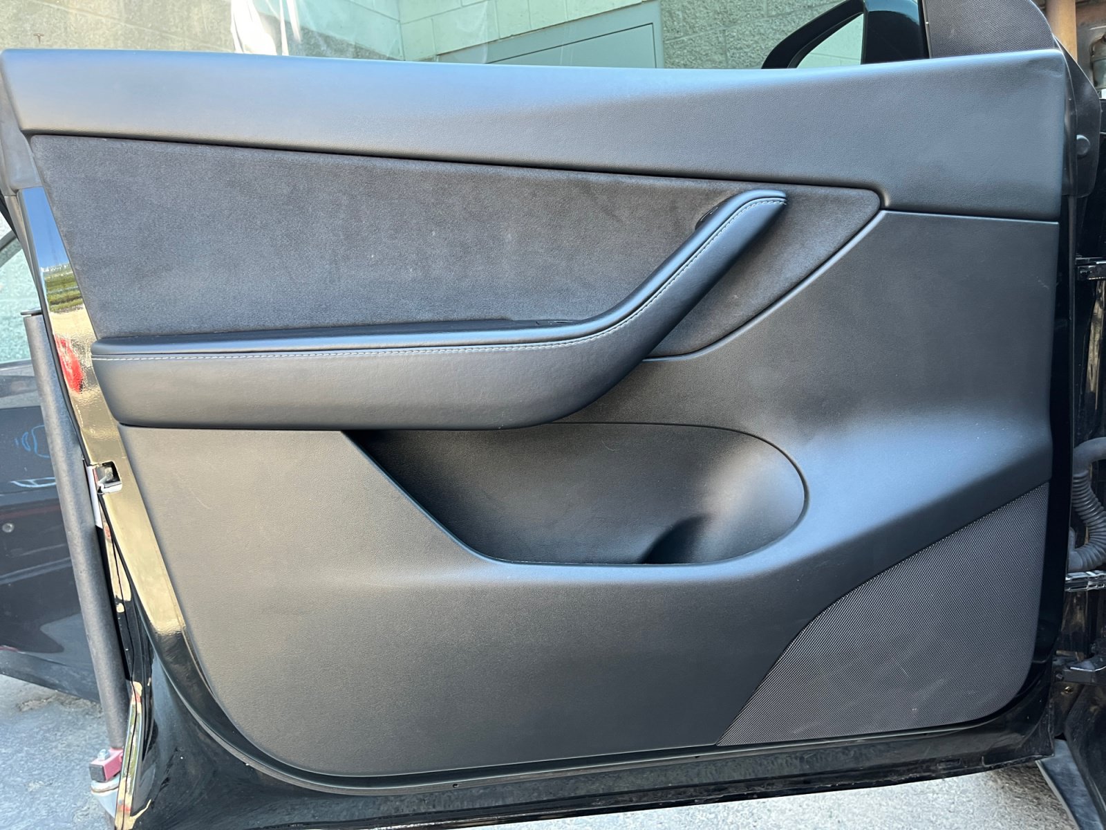 Used 2022 Tesla Model Y Long Range AWD/4WD image 9
