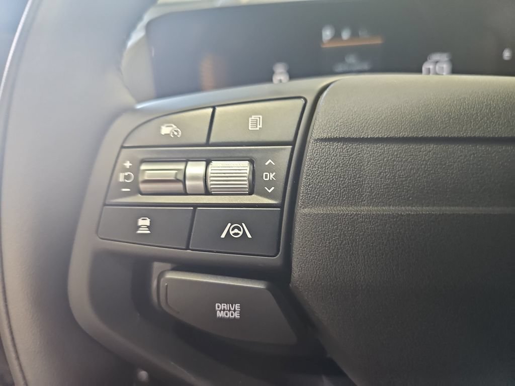 New 2026 Kia Sportage X-Line w/ X-Line Premium Package AWD/4WD image 17