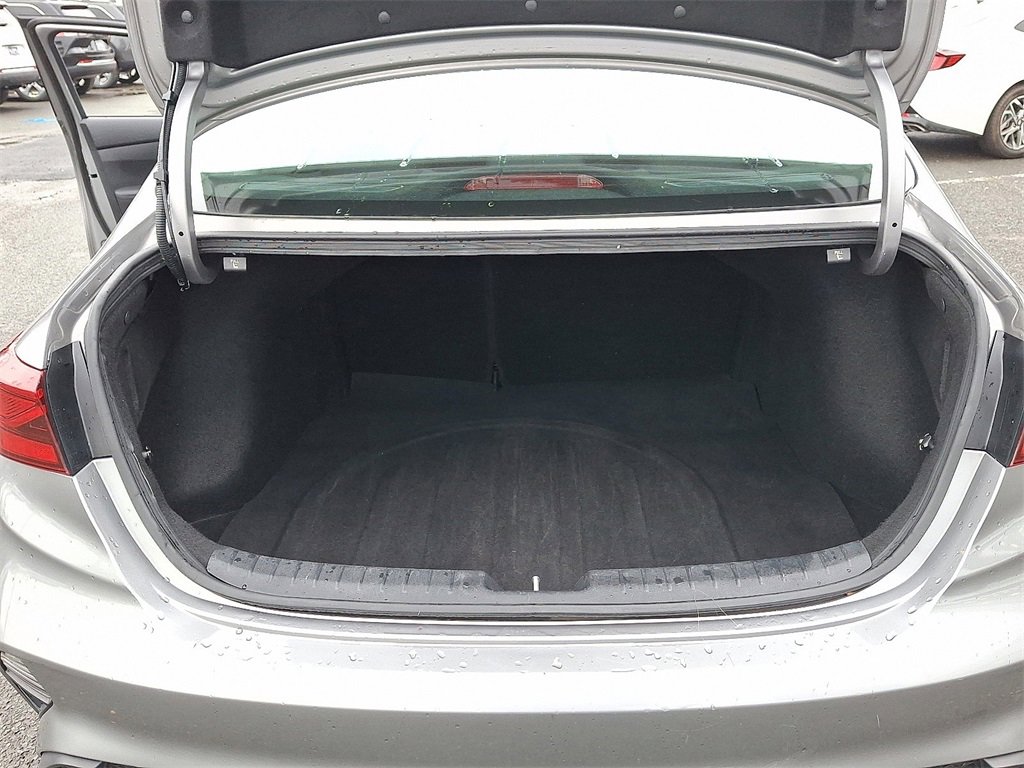 Used 2023 Kia Forte LXS image 28