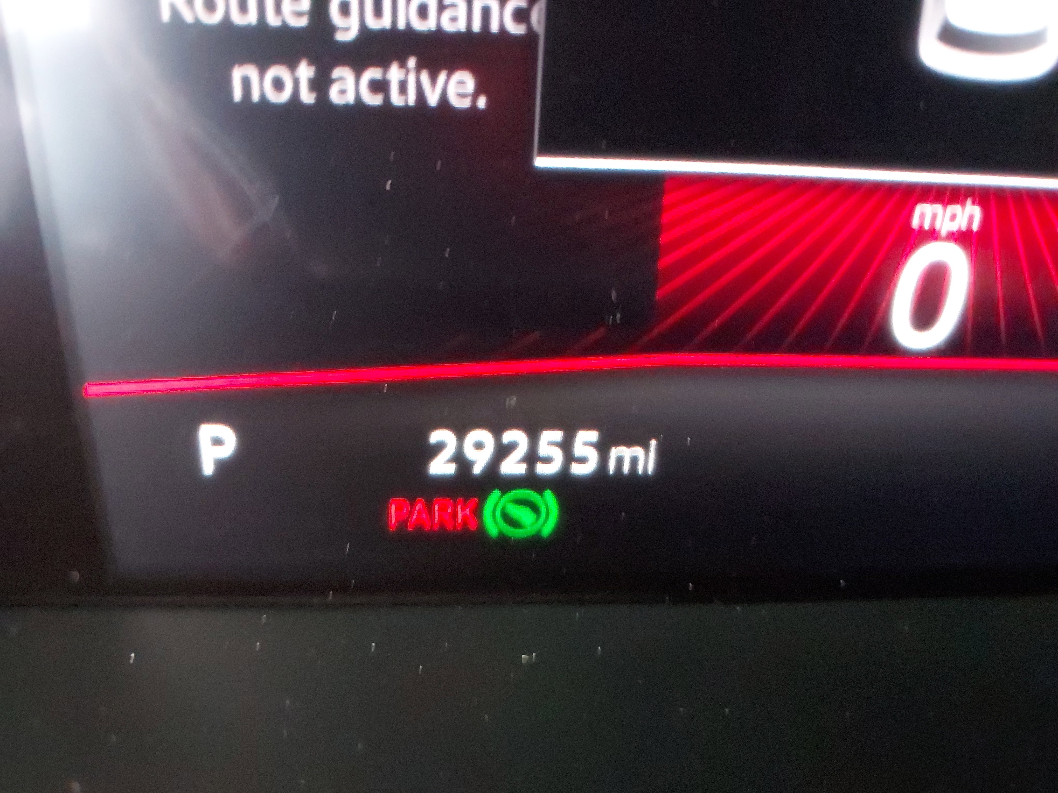 Used 2022 Volkswagen Tiguan SE R-Line image 19