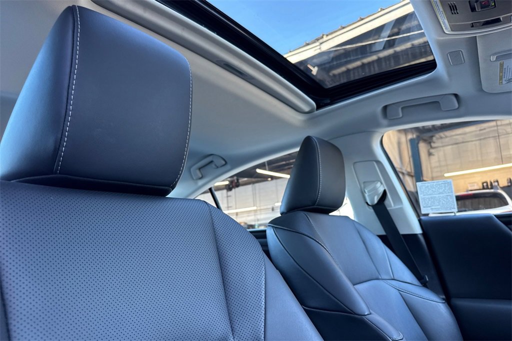 Used 2023 Lexus ES 350 w/ Premium Package image 21