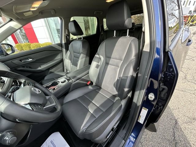 Certified 2025 Nissan Rogue SL image 15