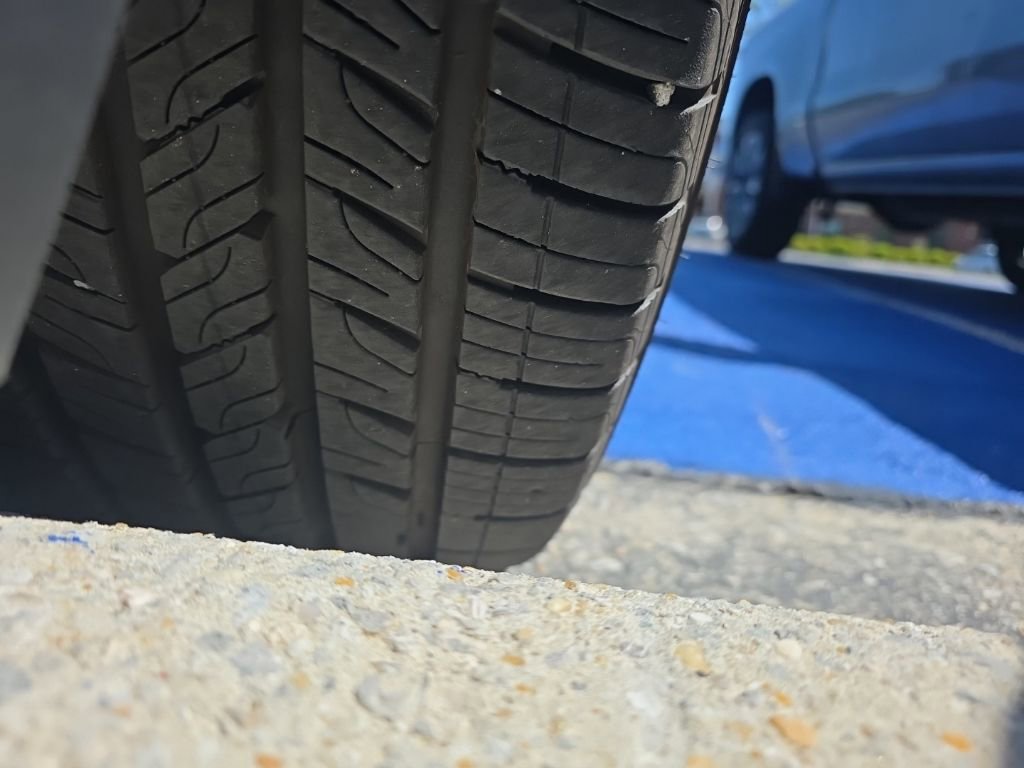 Used 2021 GMC Canyon Denali AWD/4WD image 8