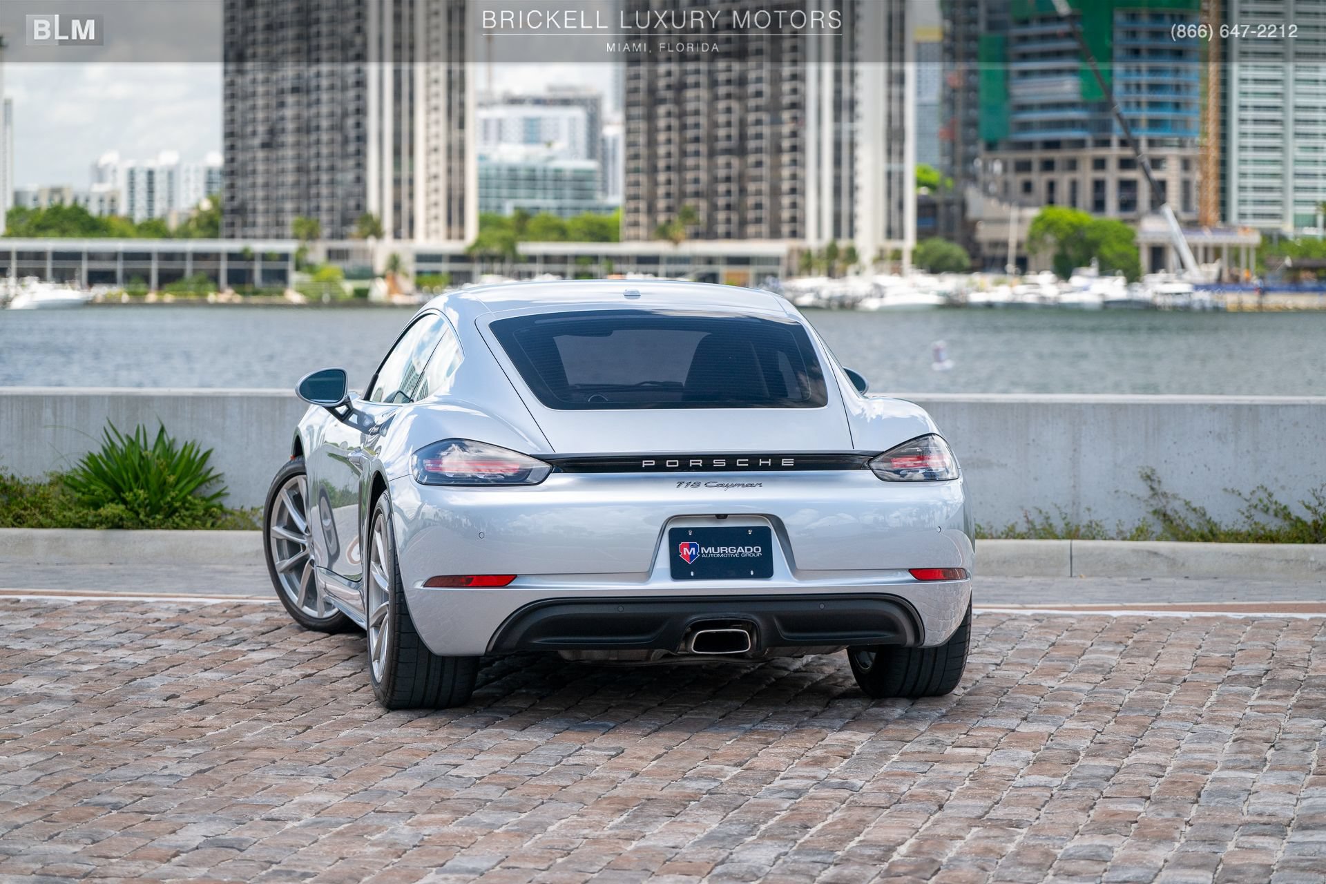 Used 2018 Porsche 718 Cayman RWD image 3