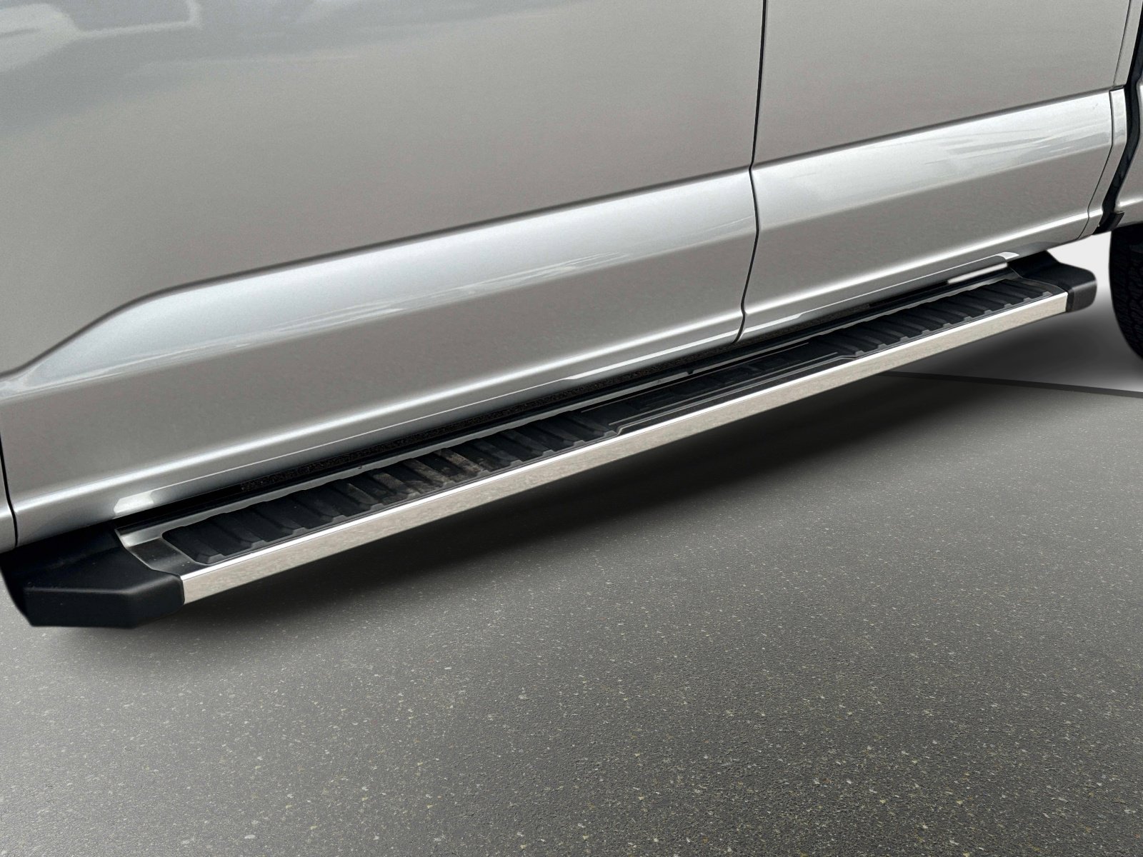 Used 2022 Ford F150 Lariat image 13