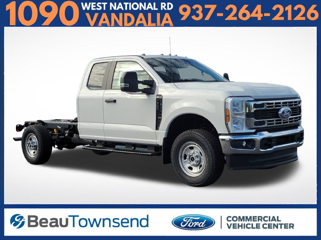 New 2027 Ford F350 XL w/ XL Chrome Package
