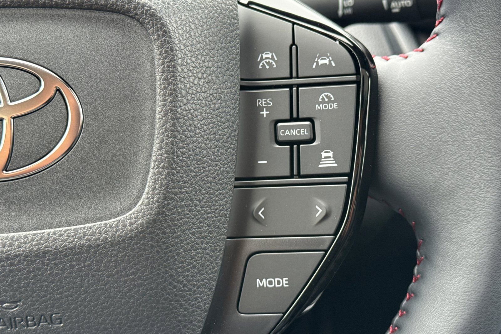 New 2026 Toyota Prius Plug-In Hybrid FWD image 27