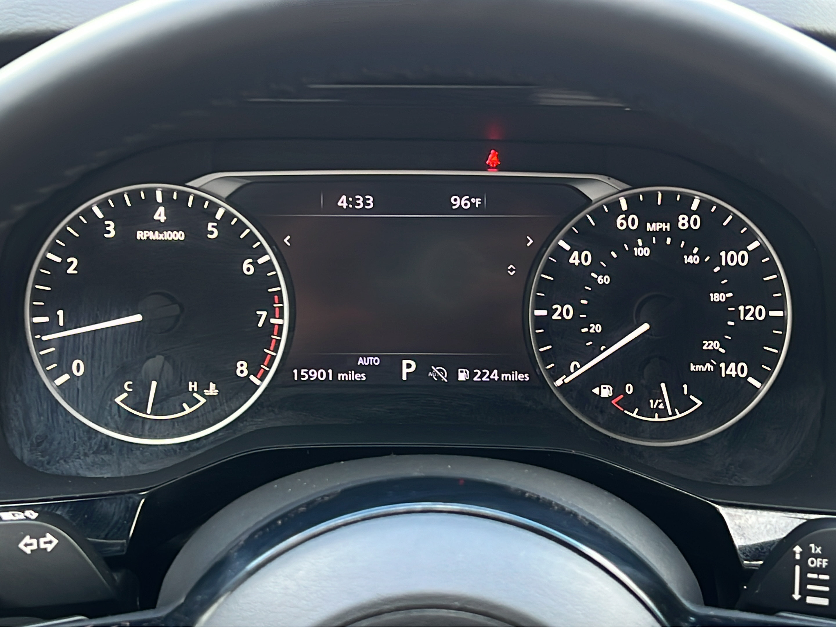 Used 2023 Nissan Pathfinder SL AWD/4WD image 25