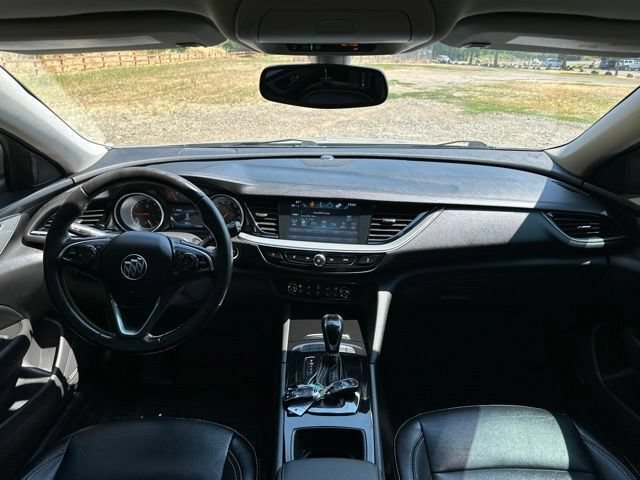Used 2018 Buick Regal Preferred AWD/4WD image 23