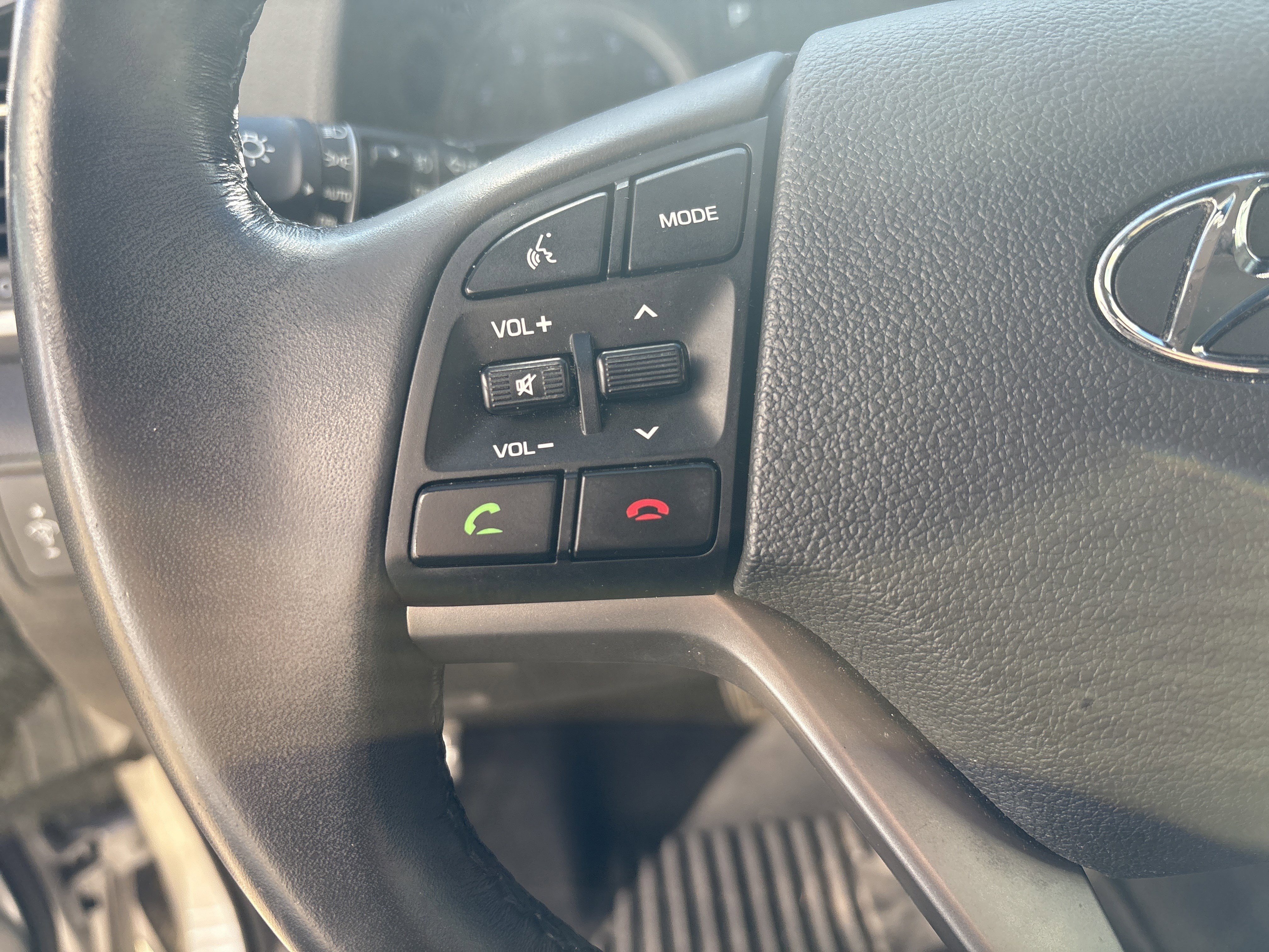 Used 2017 Hyundai Tucson Limited w/ Limited Ultimate Package 03 image 19