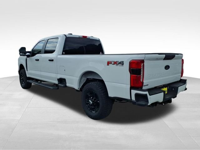 Certified 2024 Ford F250 XL w/ STX Appearance Package AWD/4WD image 14