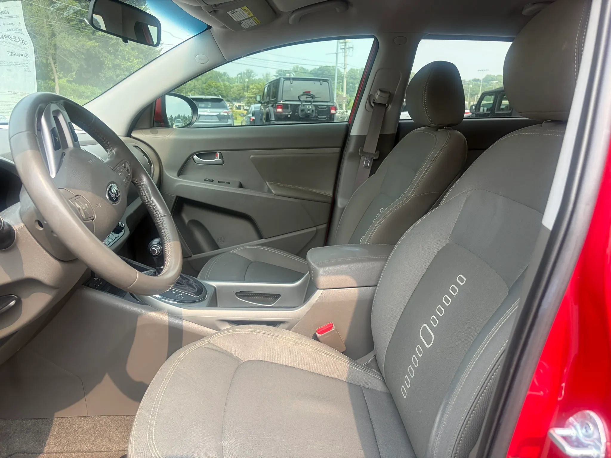 Used 2013 Kia Sportage EX FWD image 33