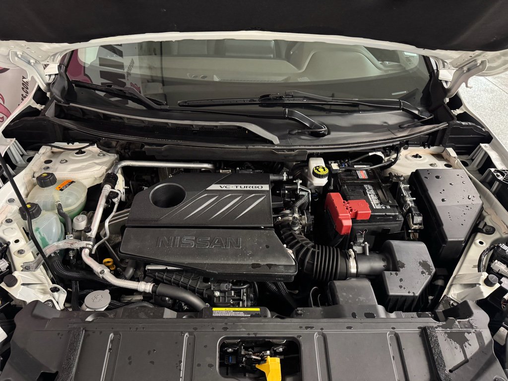 Used 2023 Nissan Rogue SV image 7