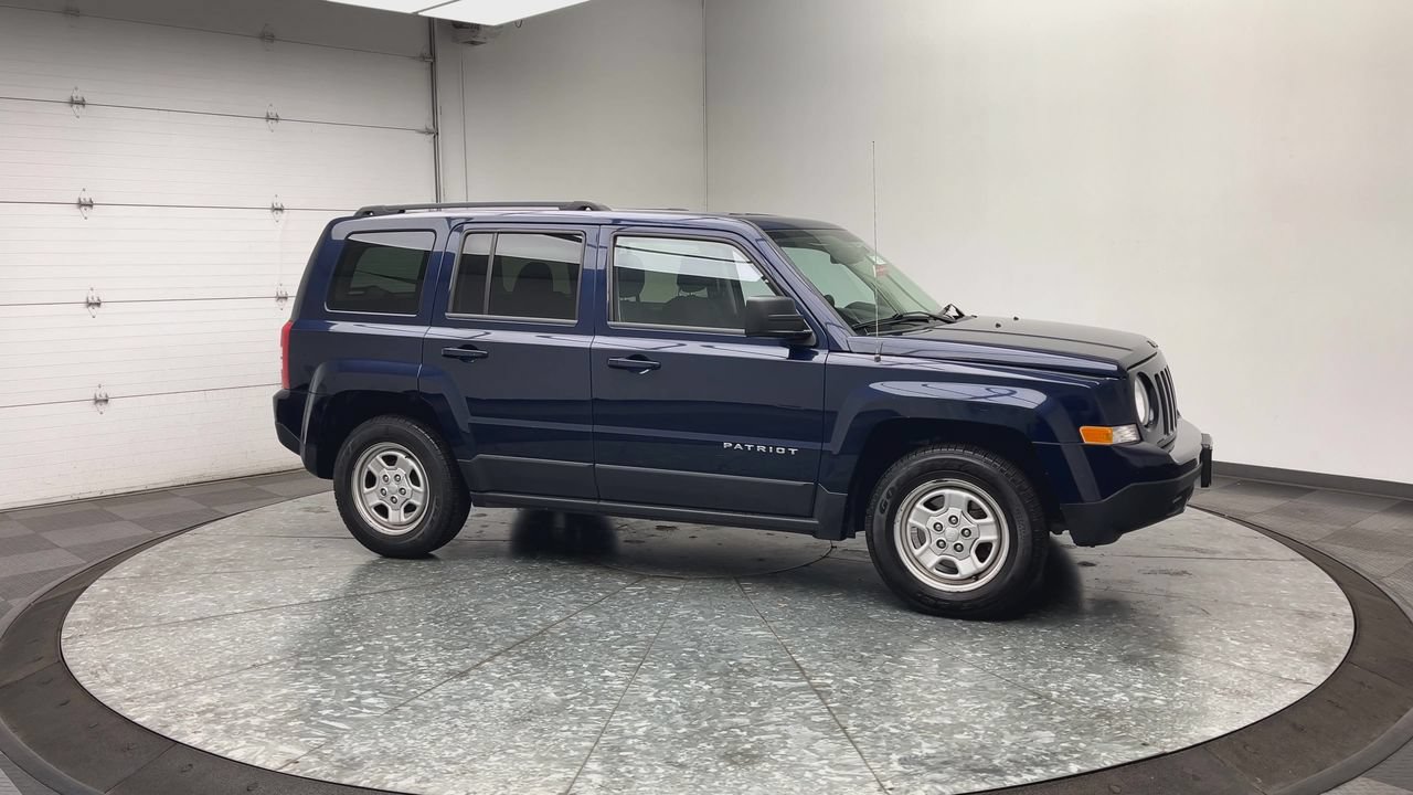 Used 2017 Jeep Patriot Sport w/ Power Value Group FWD image 29